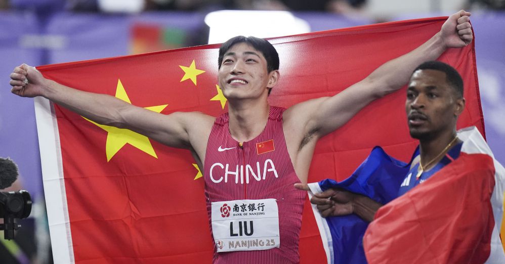 德国队官方：基米希右脚踝囊受伤，将随队前往卢森堡但不上场